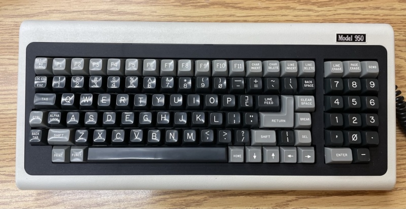 File:TeleVideo 950 chris1 5.jpg