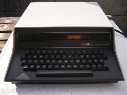 DEC RT02 - Terminals