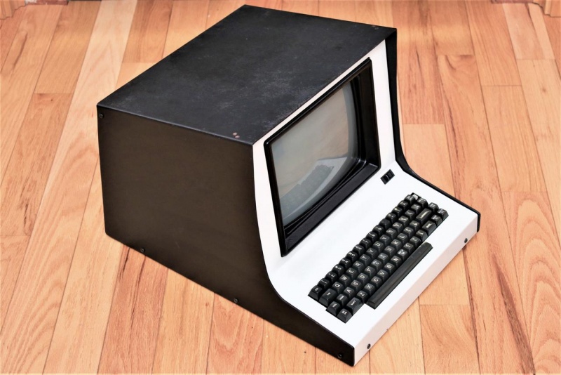 File:Unknown CT-1-1 1-front profile.jpg