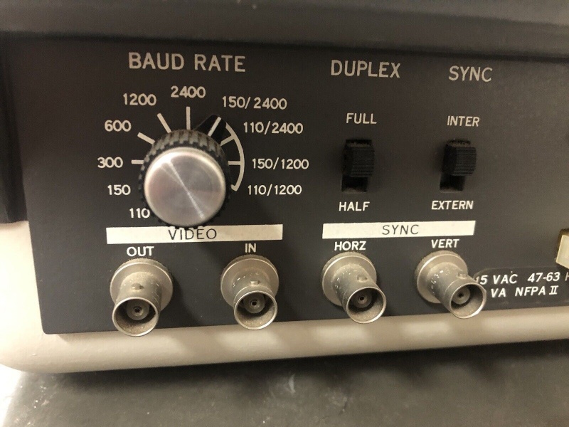 File:DEC VT05 305002197651-16.jpg