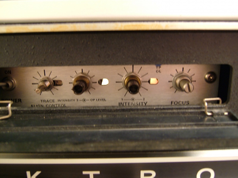 File:Tektronix 4002A Display Controls.jpg